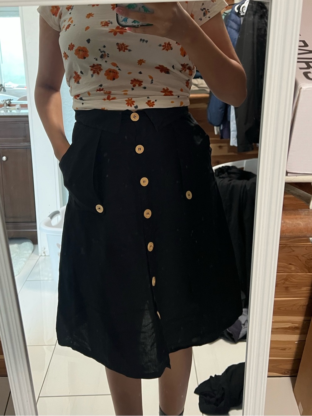 Black Button-Front A-Line Skirt - Women's
